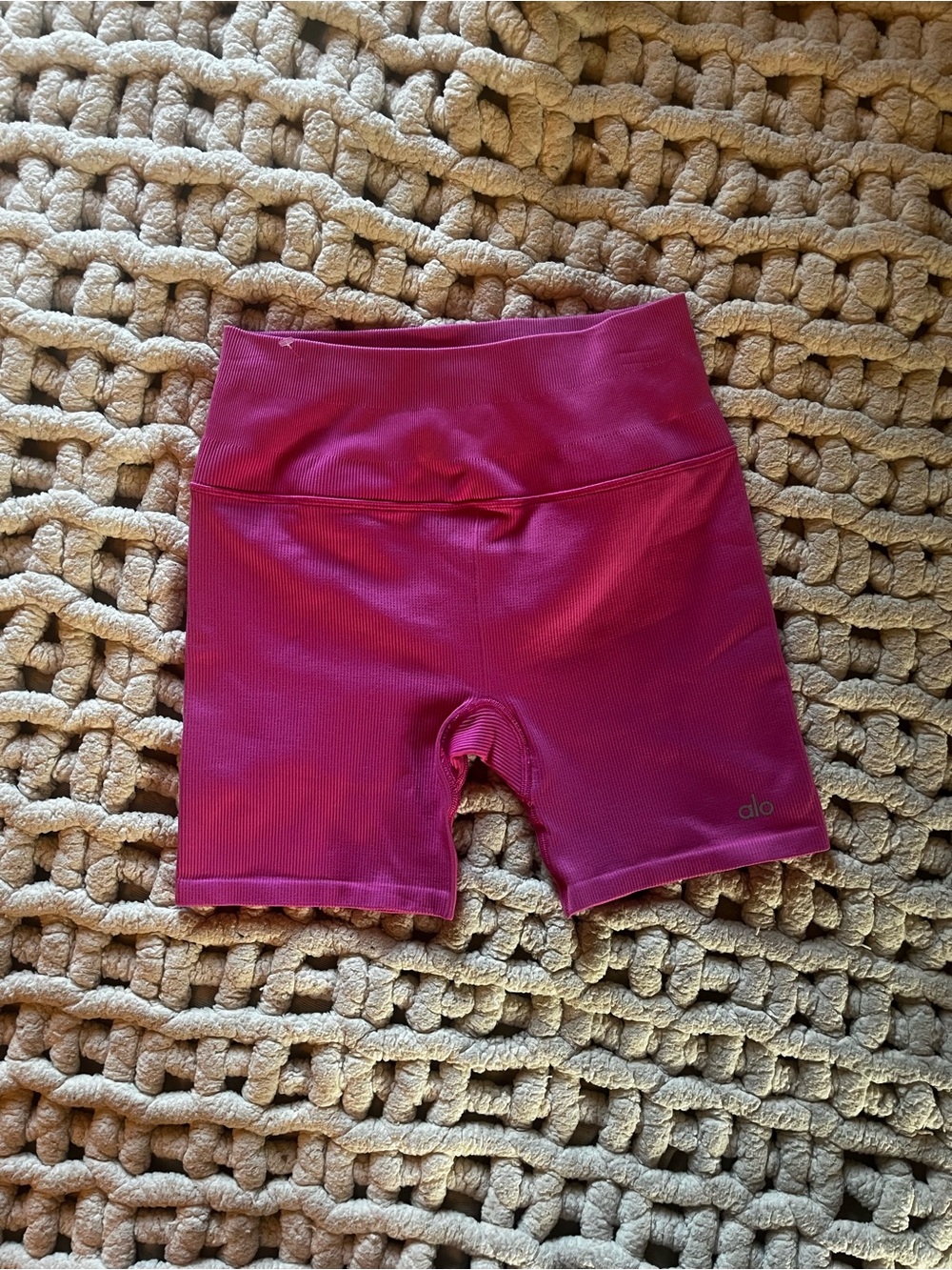 ALO Yoga High-Rise Bike Shorts in Hot Pink - Picture 2 of 7